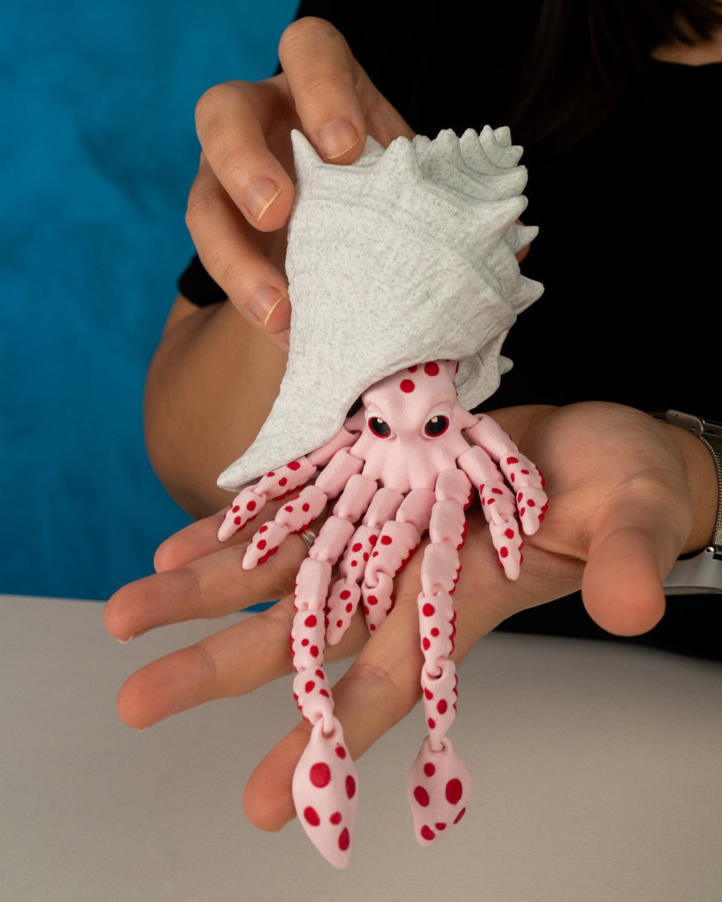 Sky, the Squid — Articulated Poseable Collectible (21cm)