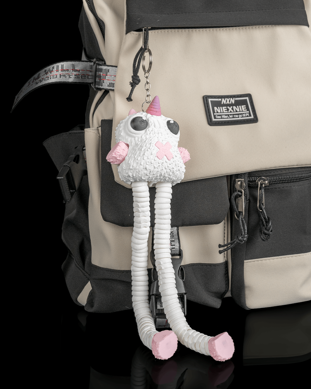 Glimmin — Unicorn Monster Articulated Fidget Keychain / Statuette