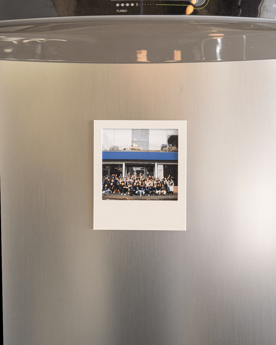 Instant Moment — Magnetic Photo Frame