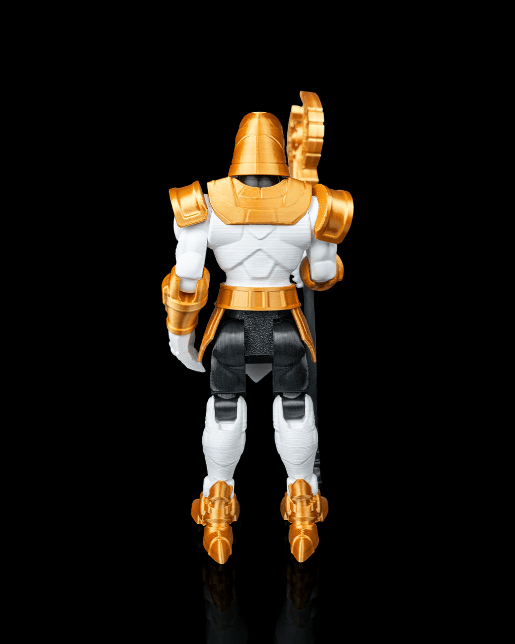 Articulated Mecha Sky Horus God Figure — Sci-Fi Egyptian Deity Collectible (18cm)