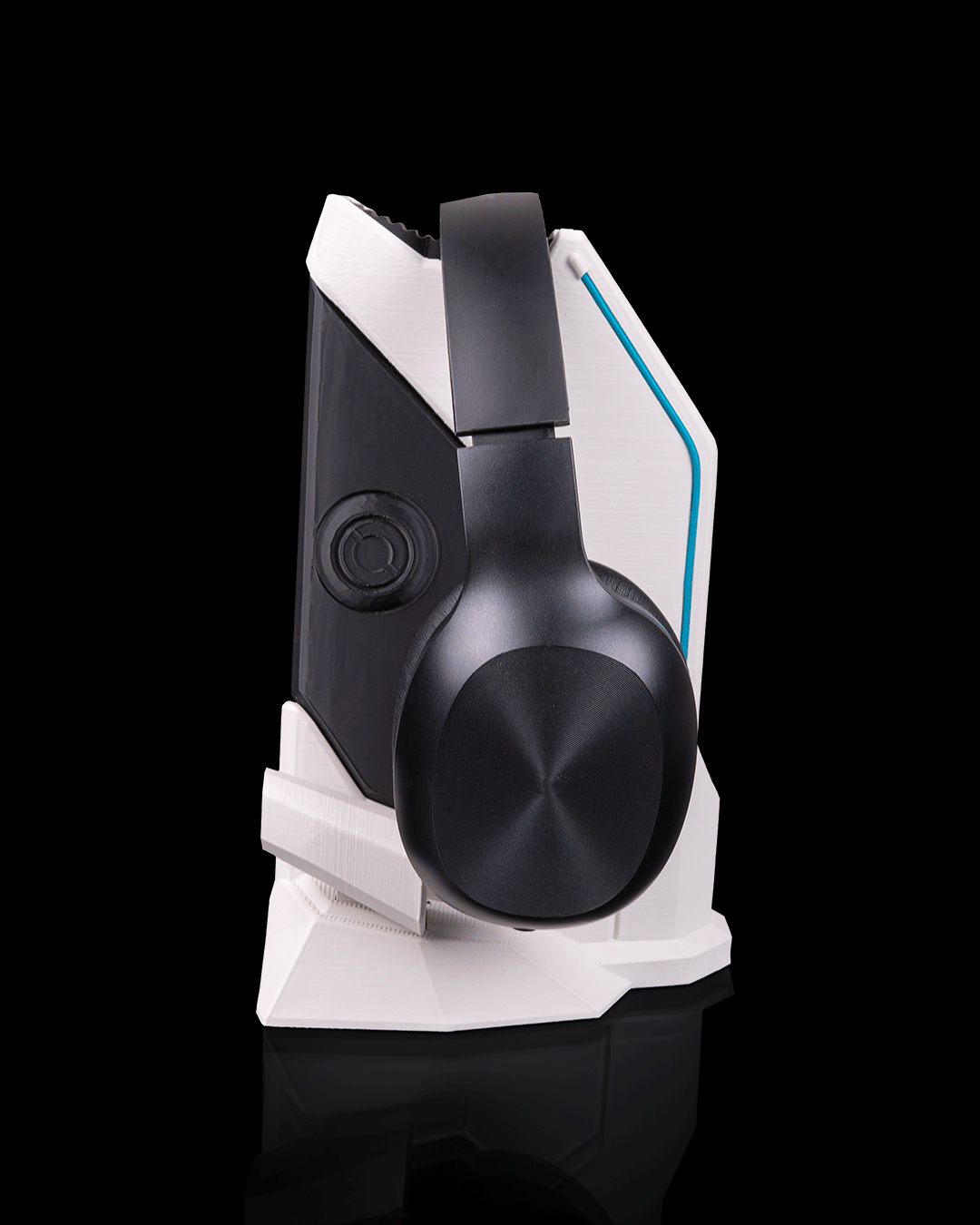 Signal Station — Headphone Holder