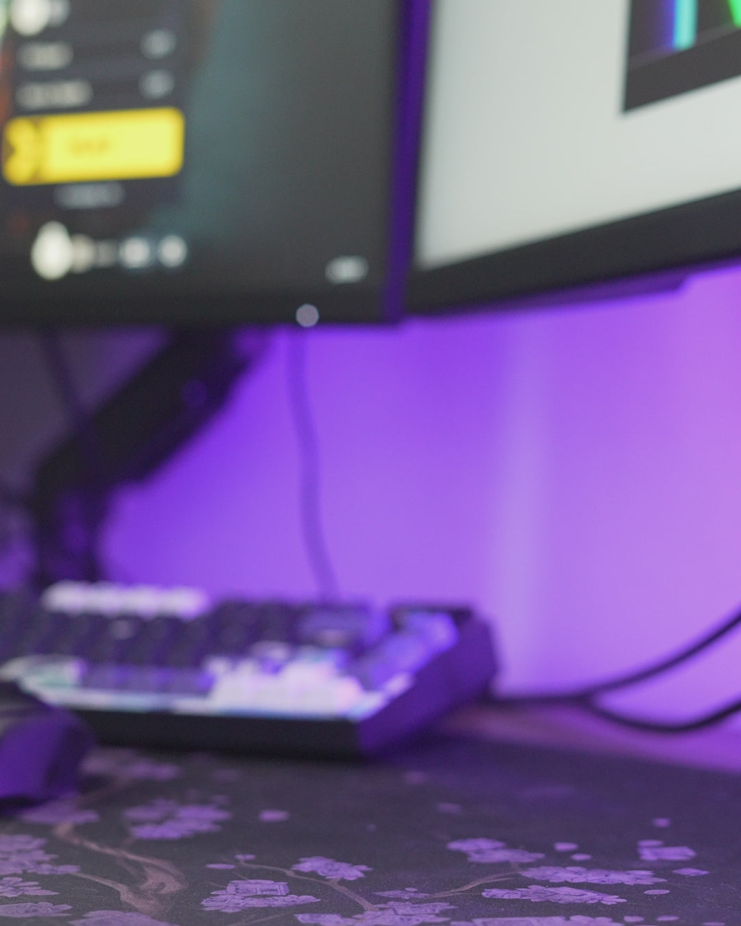 Command Sync — Controller & Headphone Holder